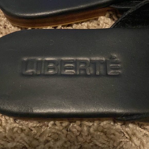 Liberté Womens shoes - Picture 3 of 3